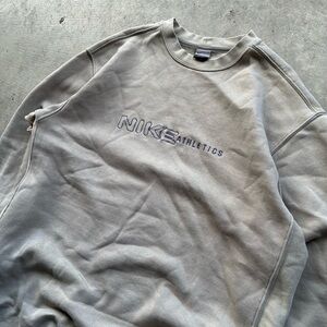 Nike Athletics Men's Cream Tan Crewneck Sweater